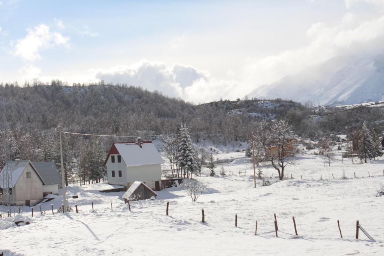 Three Houses Zabljak  Exterior photo